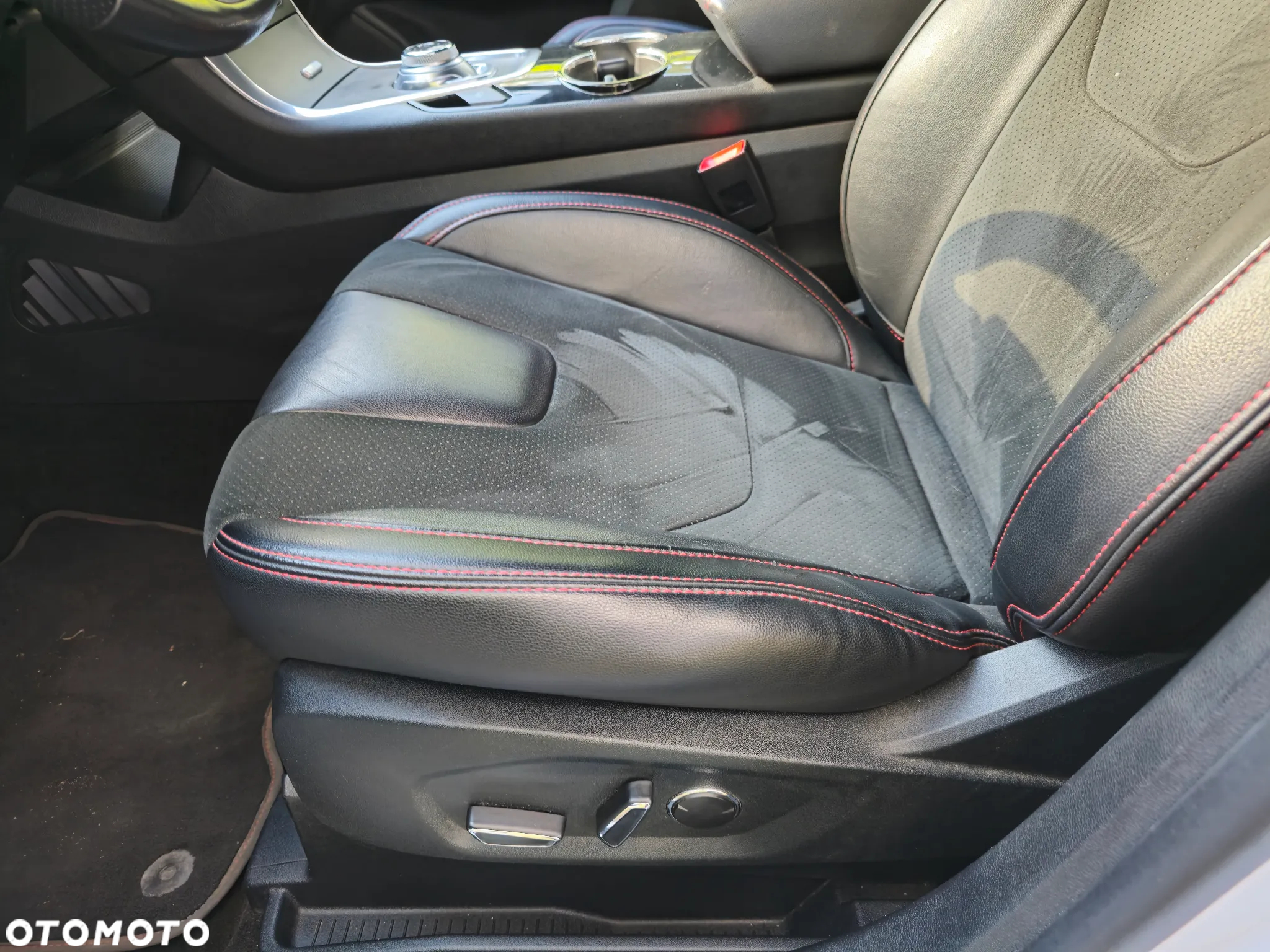 Ford S-Max 2.0 EcoBlue ST-Line - 19