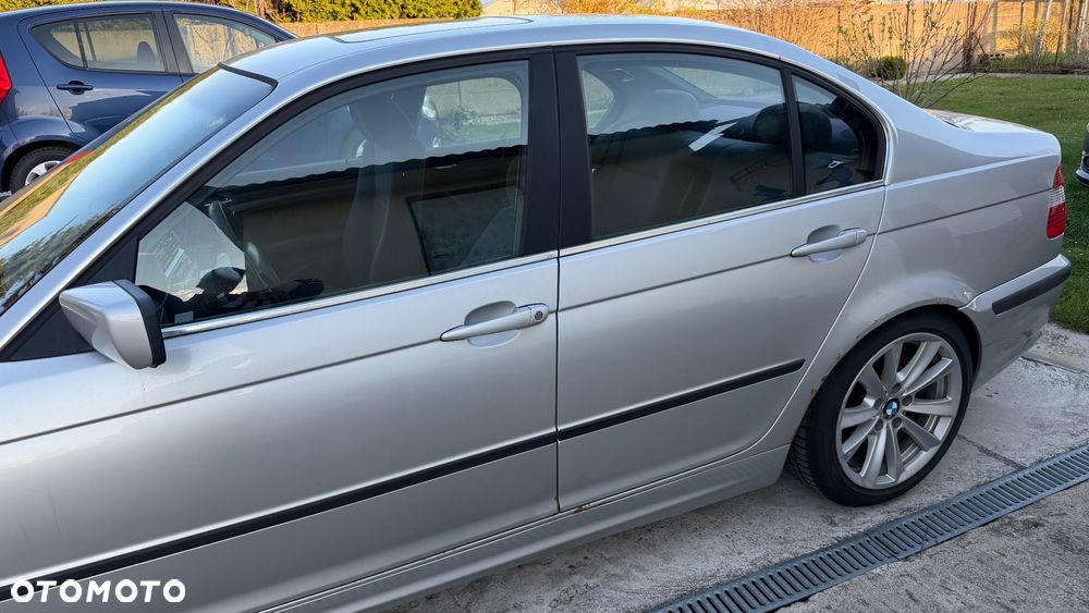 BMW Seria 3 325i - 6