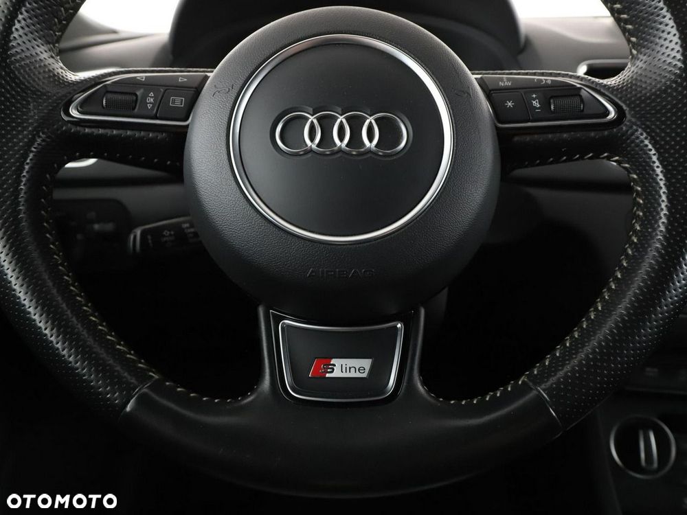 Audi Q3 1.4 TFSI - 22