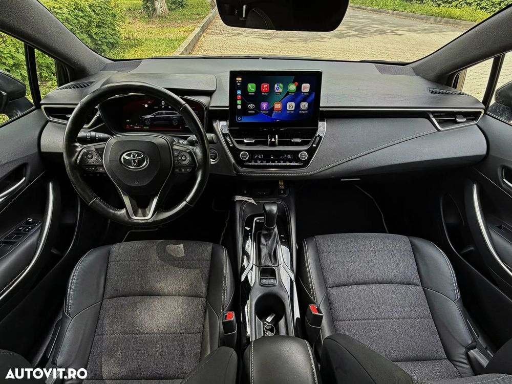 Toyota Corolla - 5