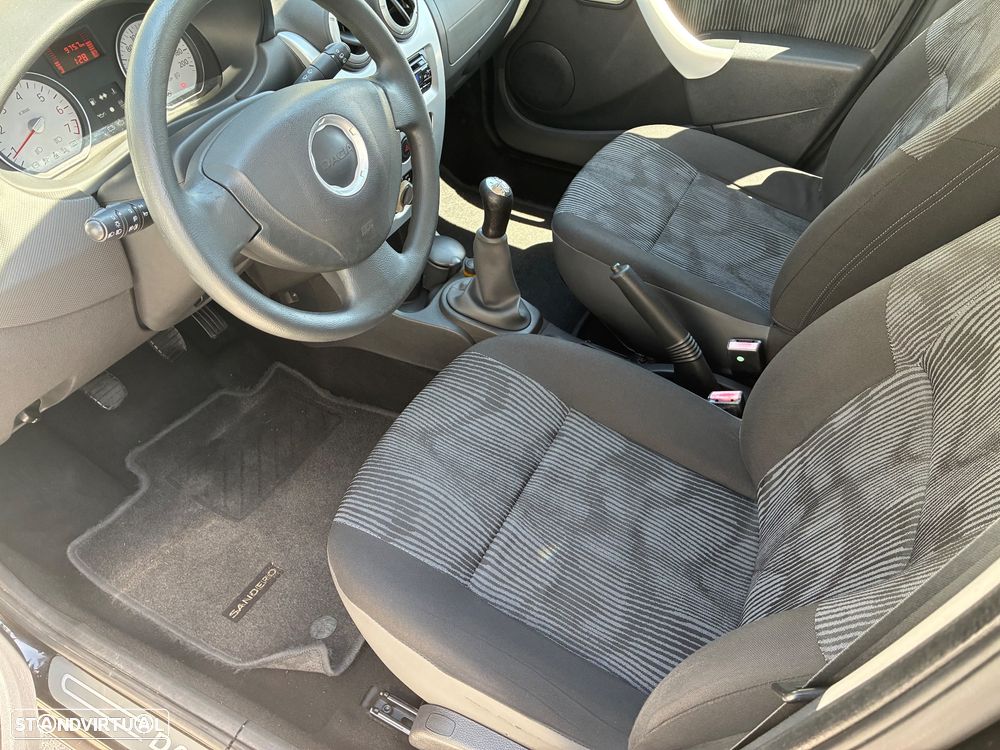 Dacia Sandero 1.2 16V Confort - 11