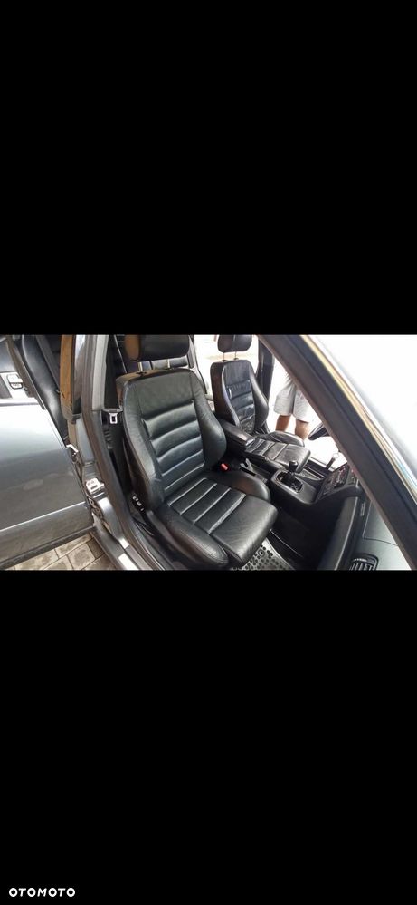 Audi A4 Limousine - 5