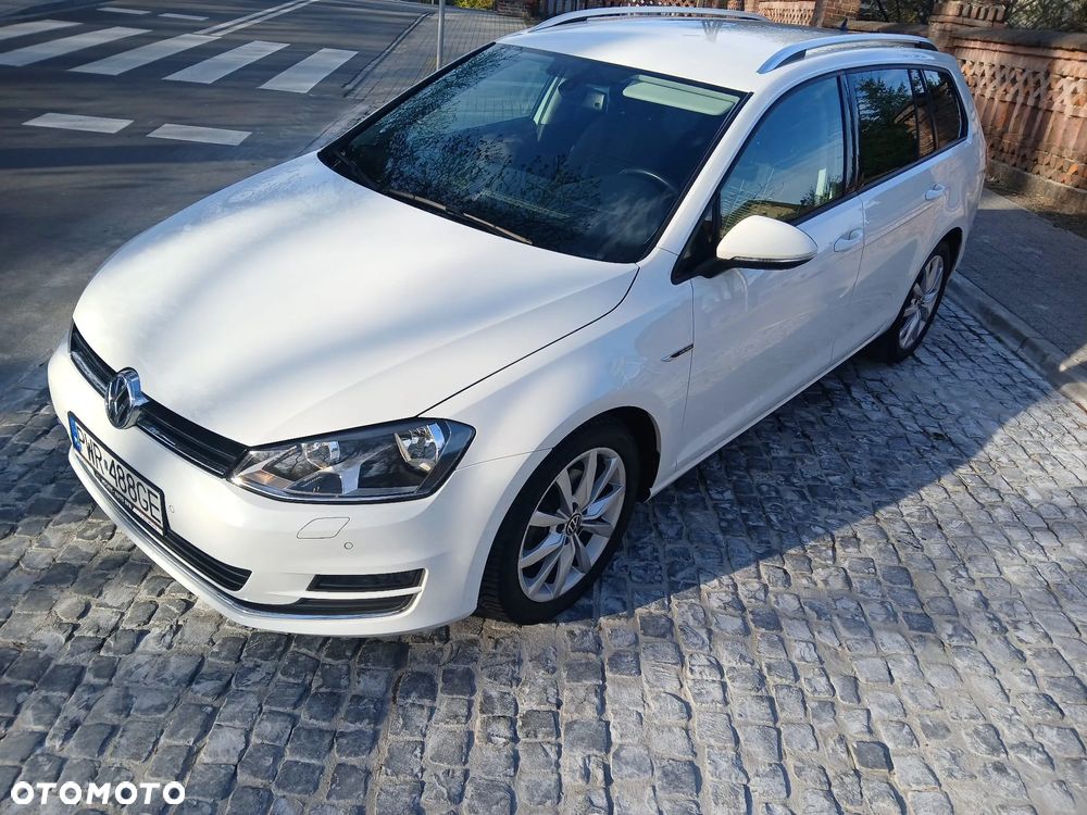 Volkswagen Golf 1.6 TDI BlueMotion Technology Lounge - 1