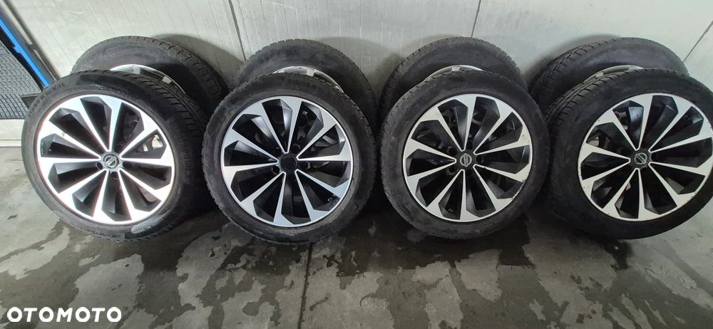 Nissan Qashqai 1.3 DIG-T DCT N-CONNECTA - 35