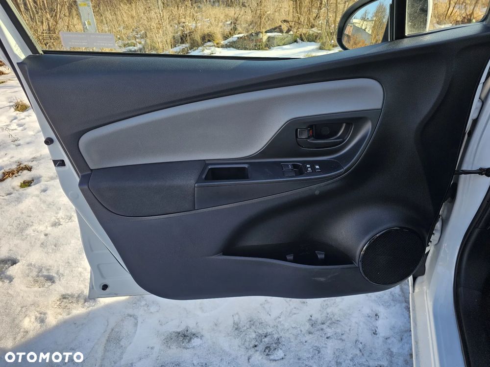 Toyota Yaris 1.0 Active - 14