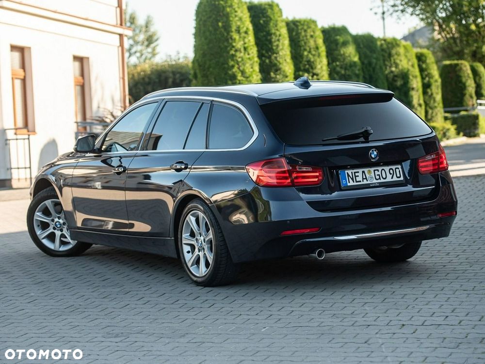 BMW Seria 3 320d xDrive Luxury Line - 14