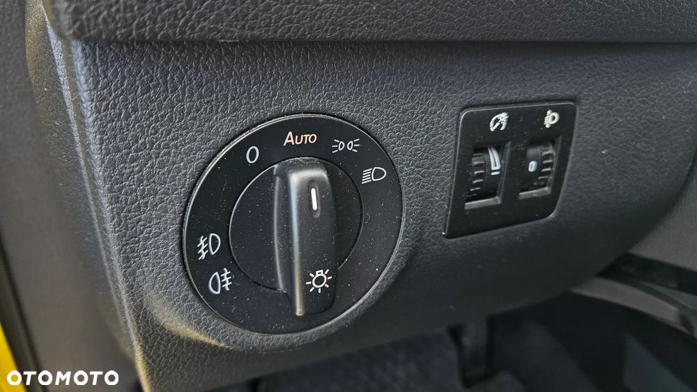 Volkswagen Caddy 2.0 TDI Comfortline 4Motion DSG - 14