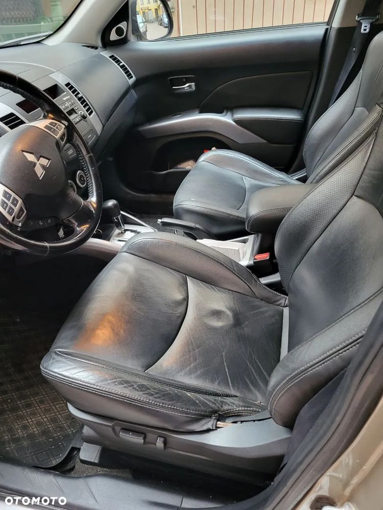 Mitsubishi Outlander 2.4 Instyle CVT - 7