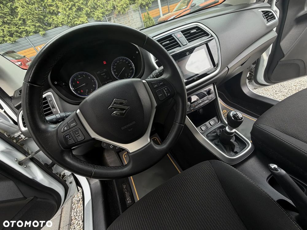 Suzuki SX4 S-Cross 1.4 Boosterjet Comfort - 30