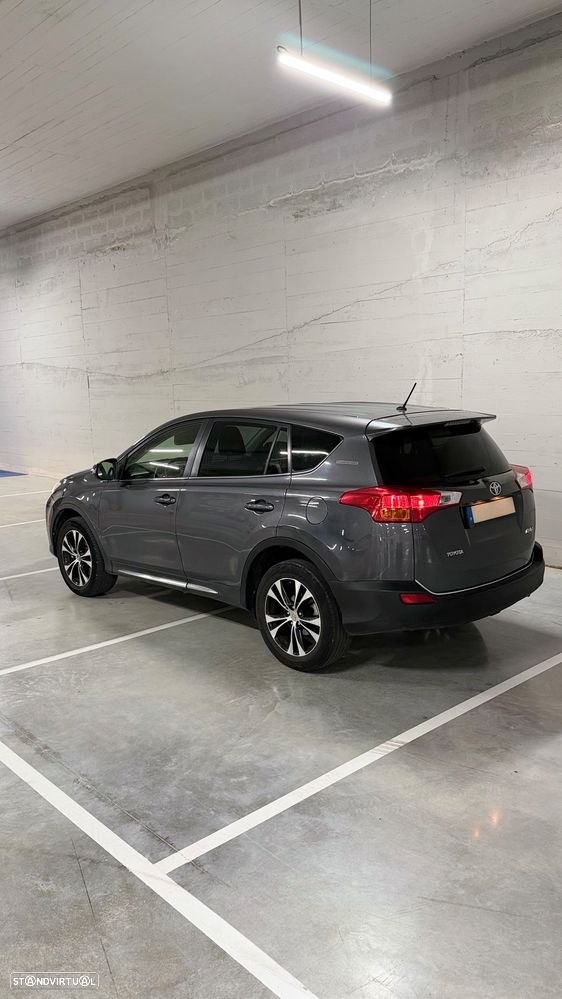 Toyota RAV4 2.0 D-4D 4x2 S&S Comfort - 5