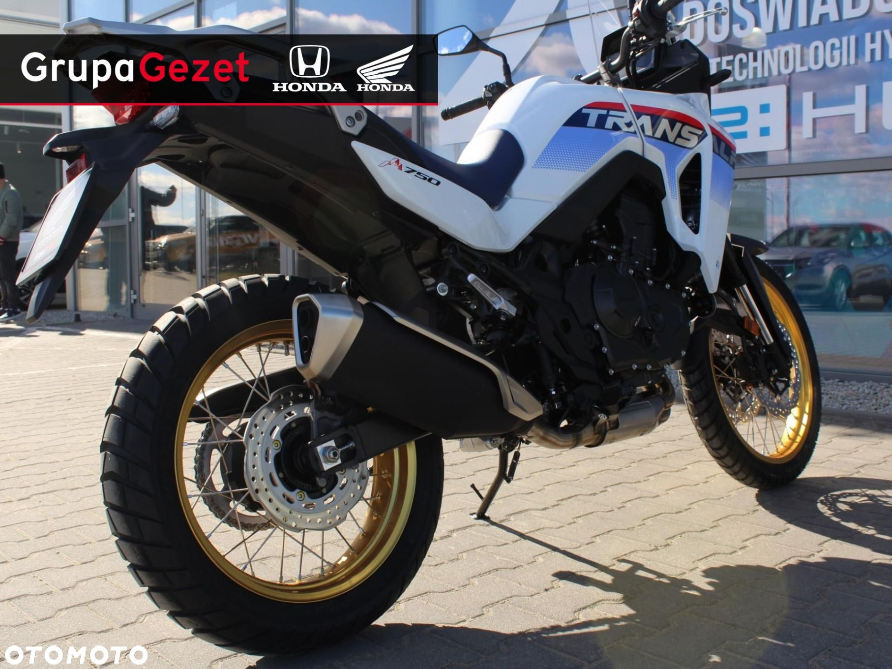 Honda XL - 12