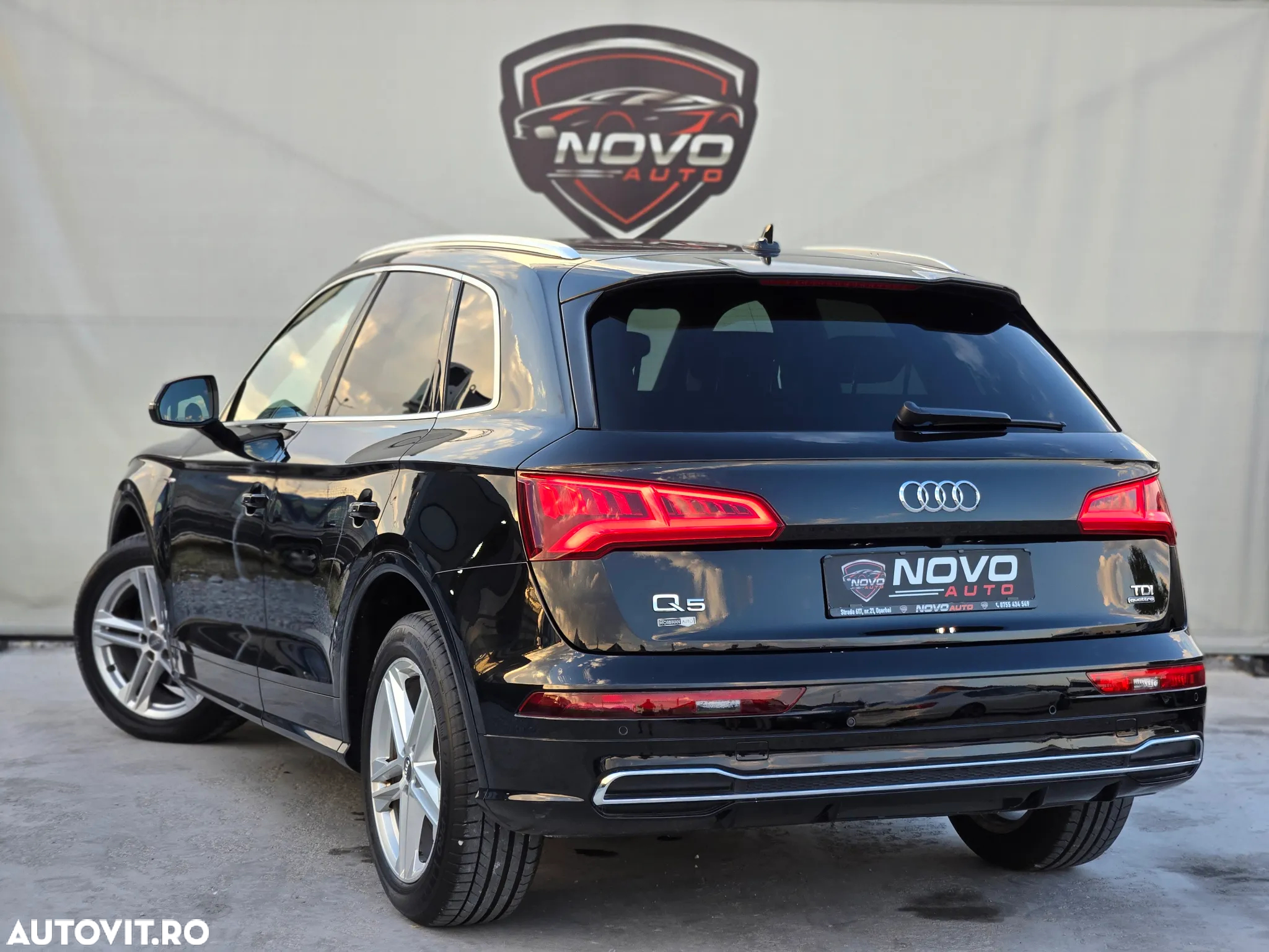 Audi Q5 2.0 40 TDI quattro S tronic Sport - 5