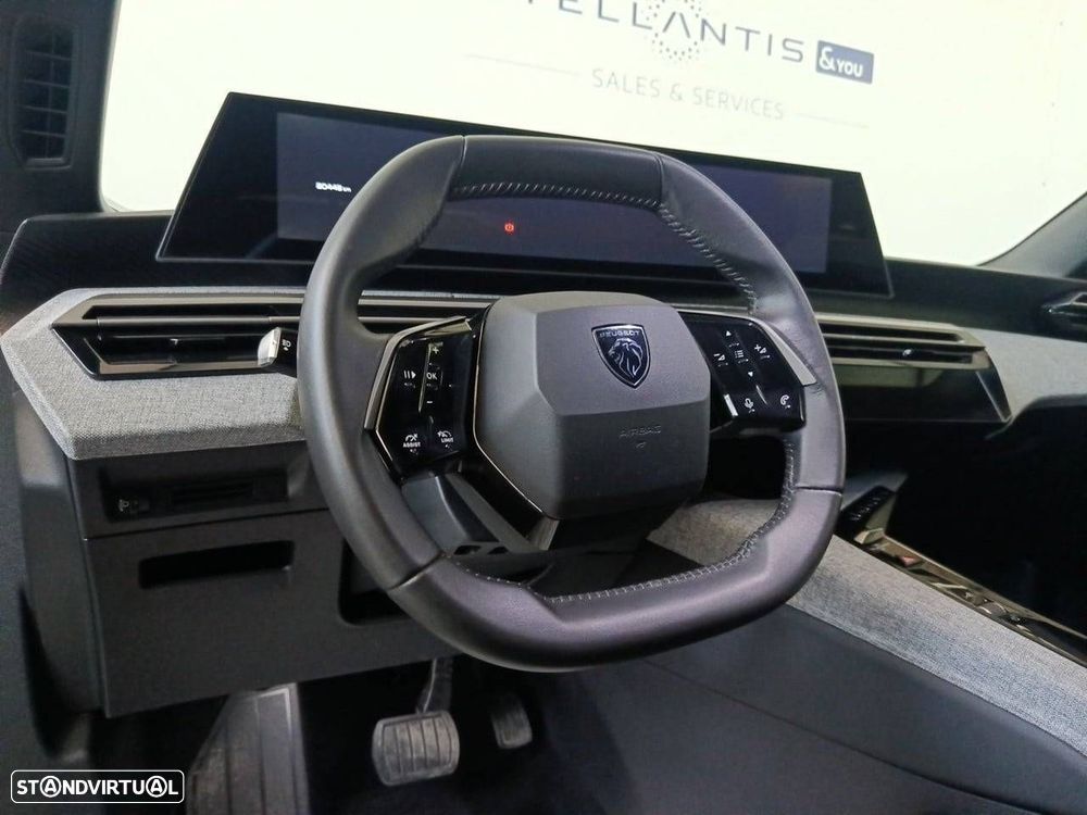 Peugeot 3008 1.2 Hybrid Allure e-DCS6 - 12