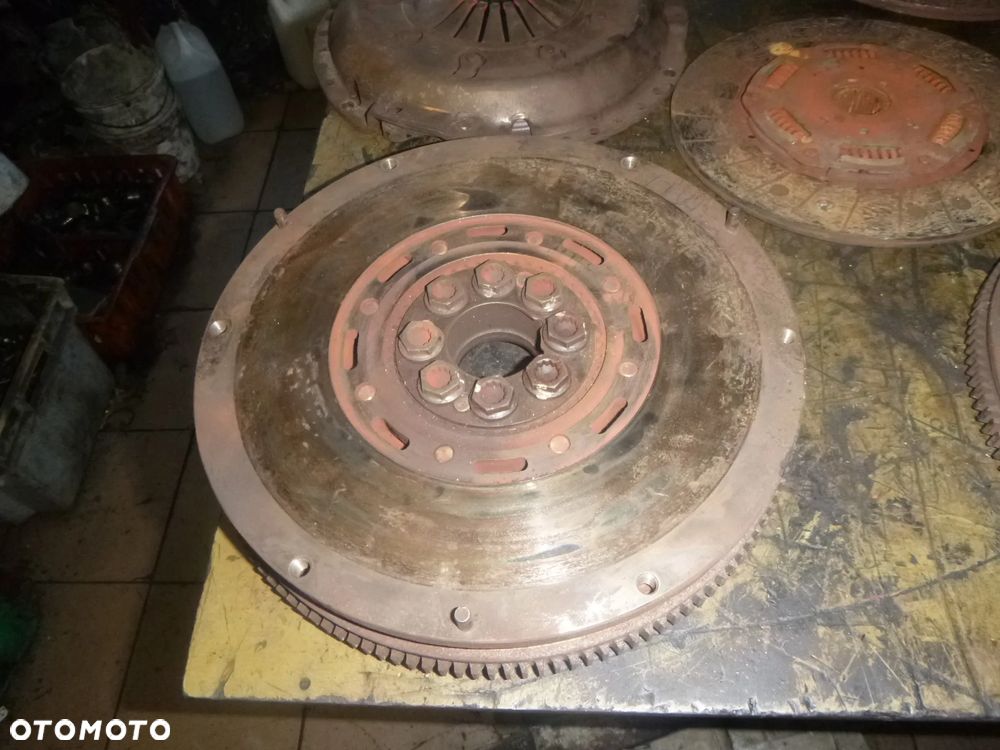 SPRZĘGŁO KOMPLETNE SPRAWNY DWUMASOWE VW LT 2,5TDI - 3