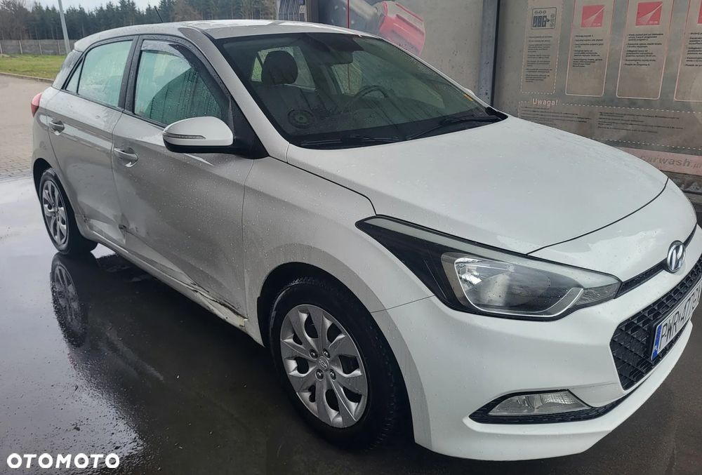 Hyundai i20 - 3