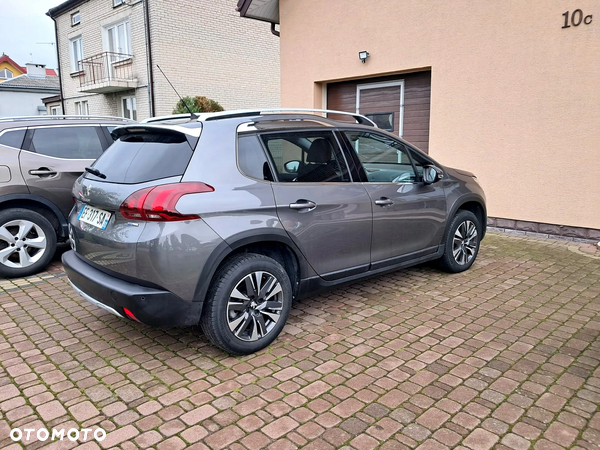 Peugeot 2008 1.2 Pure Tech Allure S&S EAT6