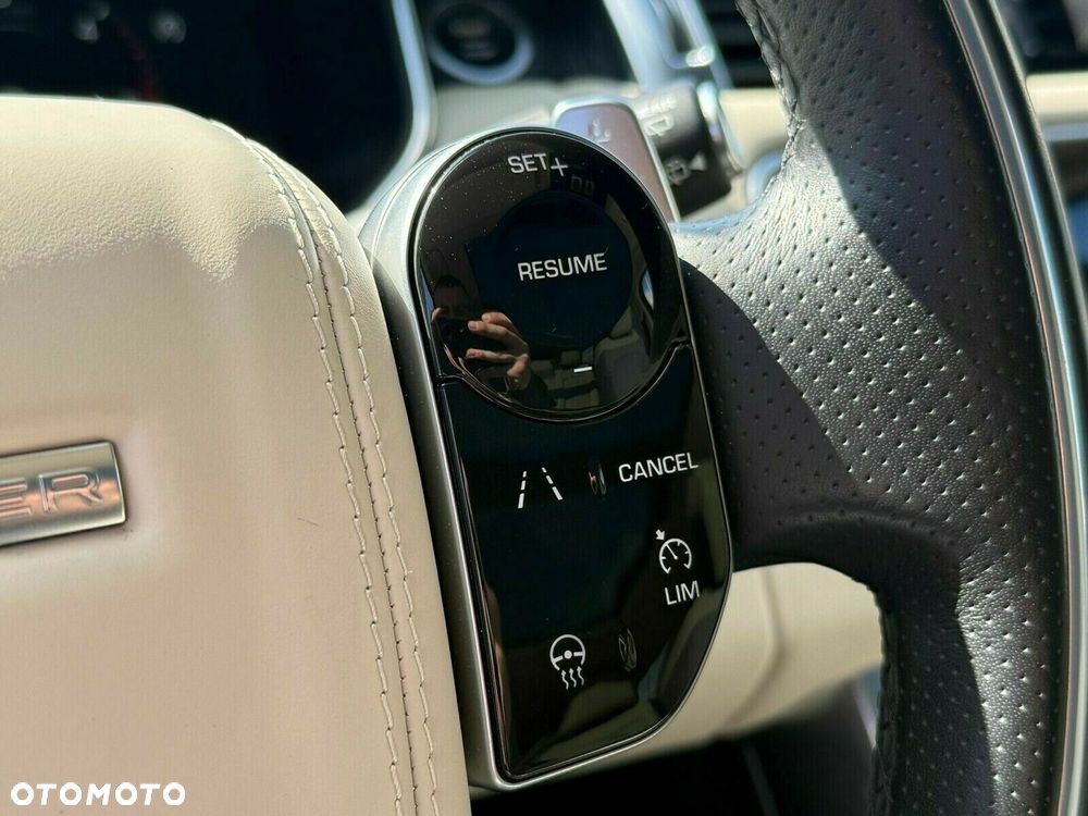 Land Rover Range Rover Sport - 16