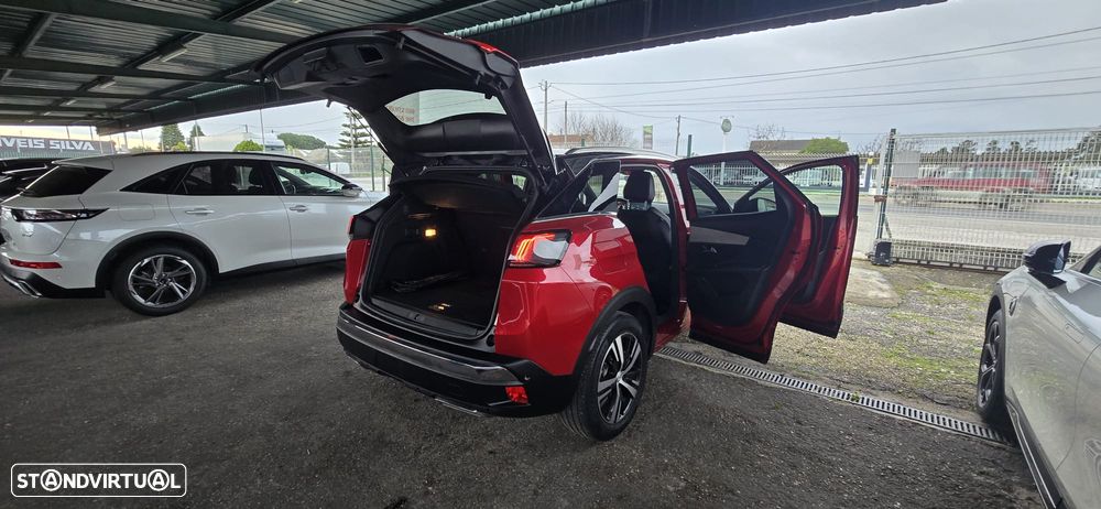 Peugeot 3008 1.6 Hybrid GT Pack e-EAT8 - 24