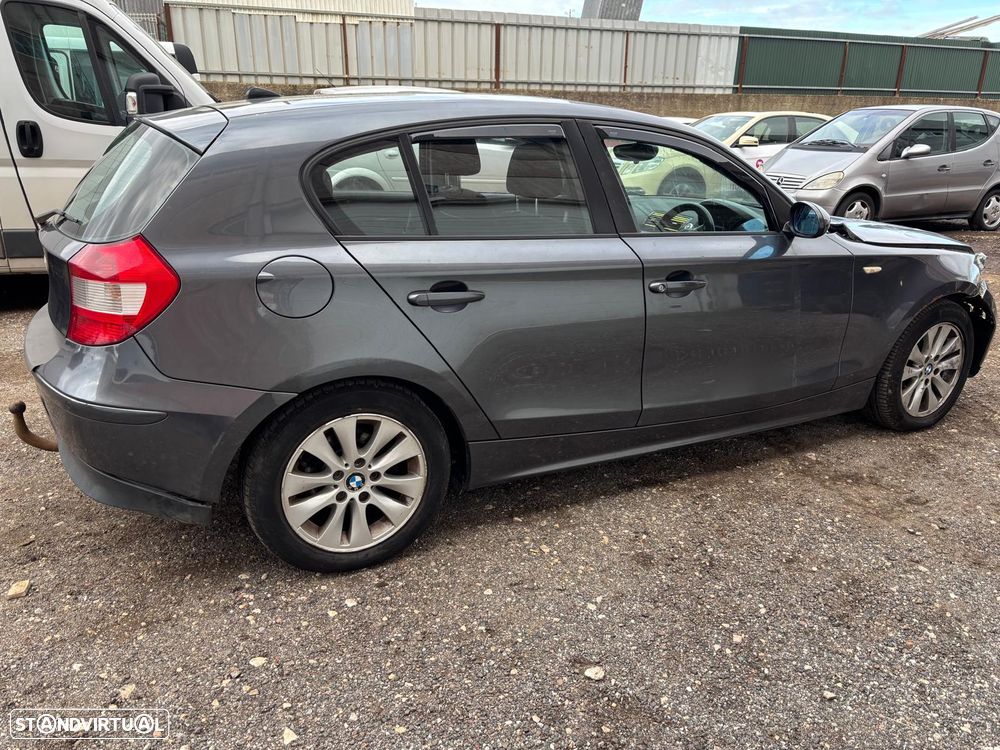 BMW Serie 1 E87 para pecas - 2