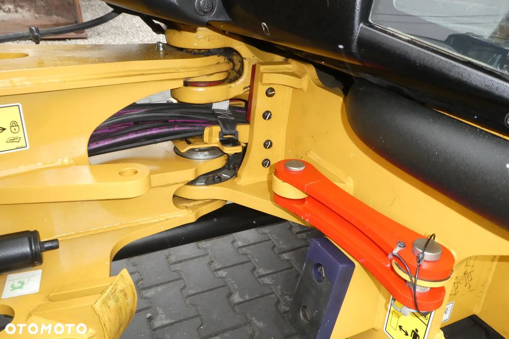 Caterpillar 906M Z NIEMIEC BIEGI DROGOWE PŁYWAJĄCA ŁYZKA - 16