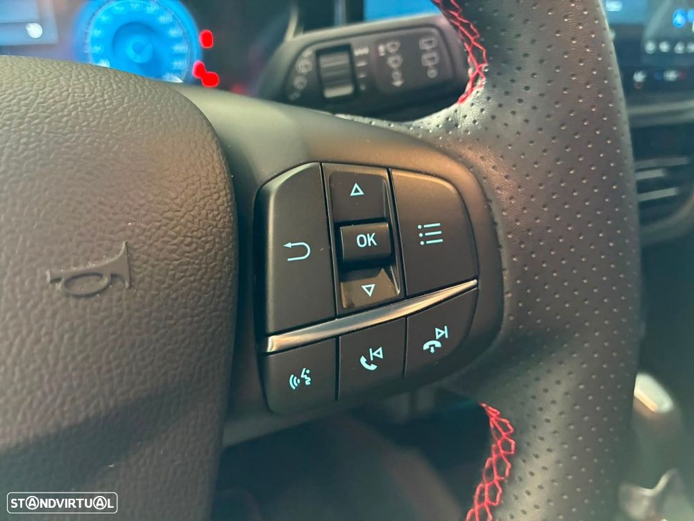 Ford Focus 1.0 EcoBoost MHEV ST-Line Aut. - 25