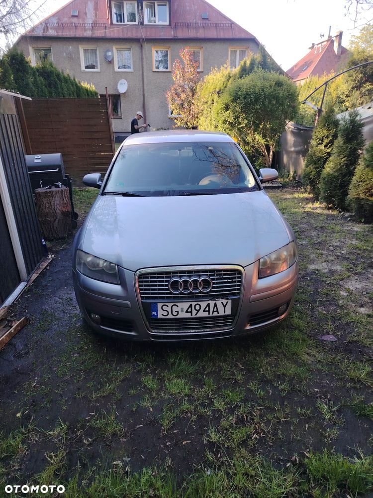 Audi A3 Sportback 2.0 FSI Ambiente - 3
