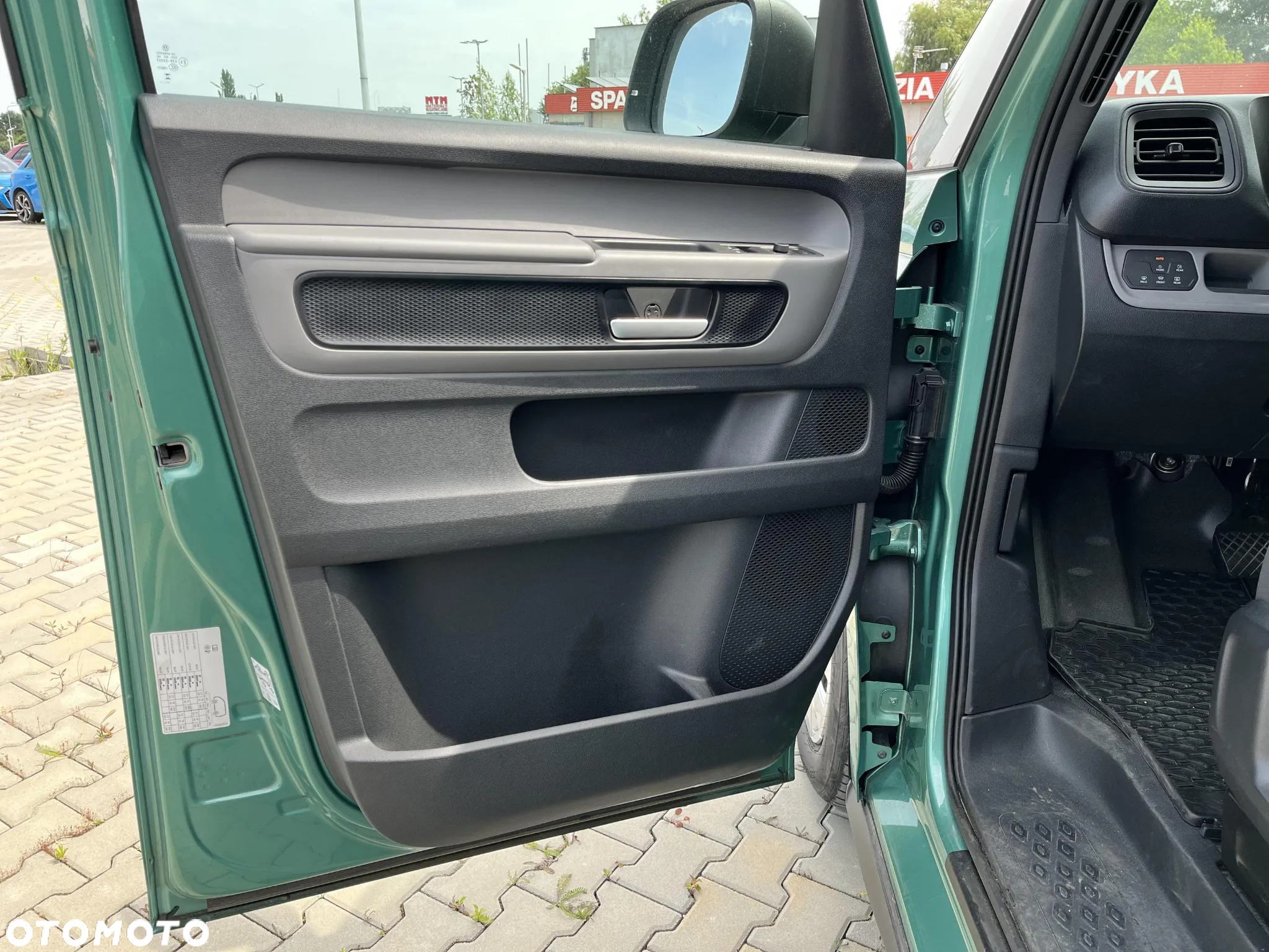 Volkswagen ID BUZZ CARGO - 10