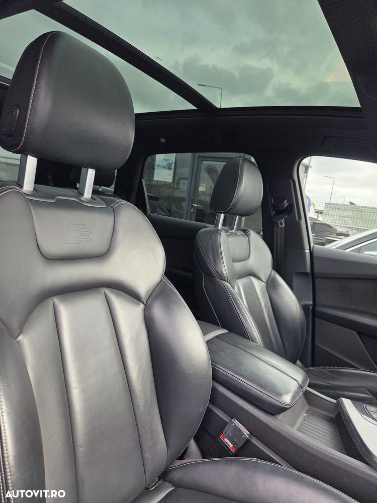 Audi Q7 - 7