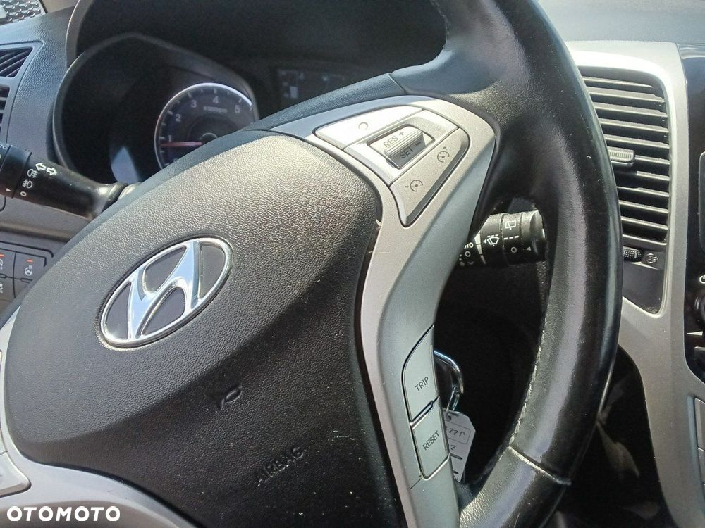Hyundai ix20 - 25