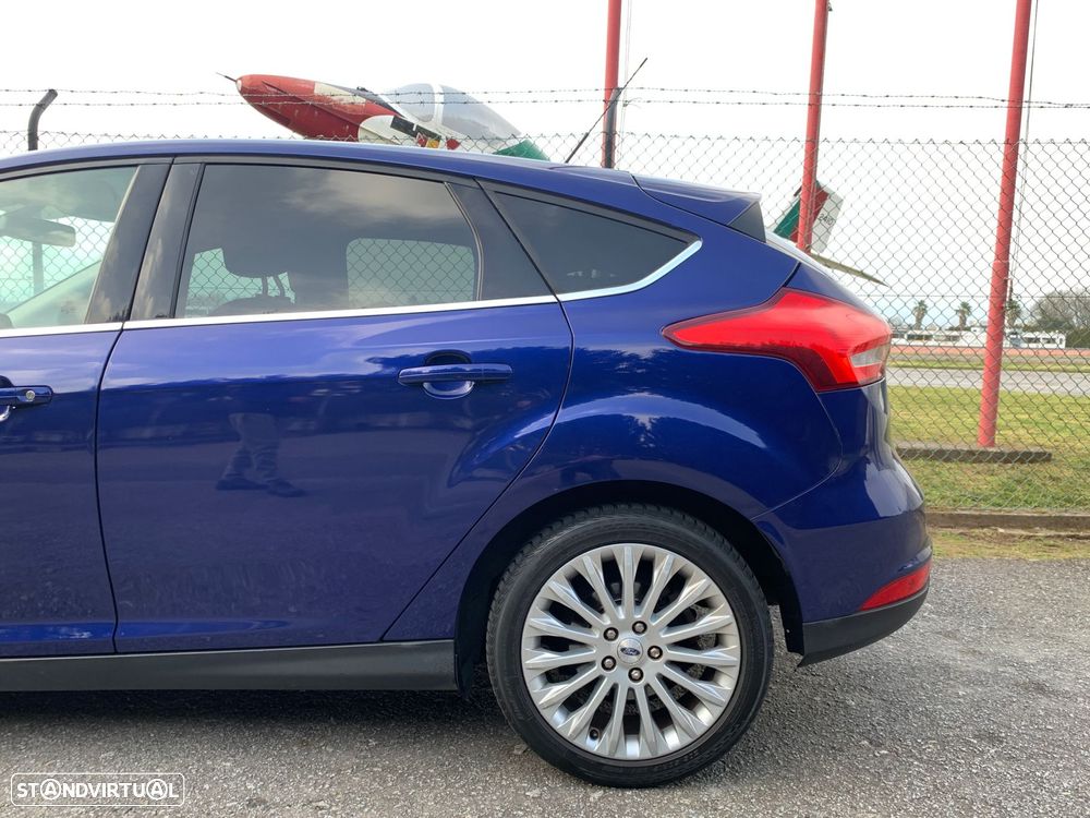 Ford Focus 1.5 TDCi Titanium ECOnetic - 14