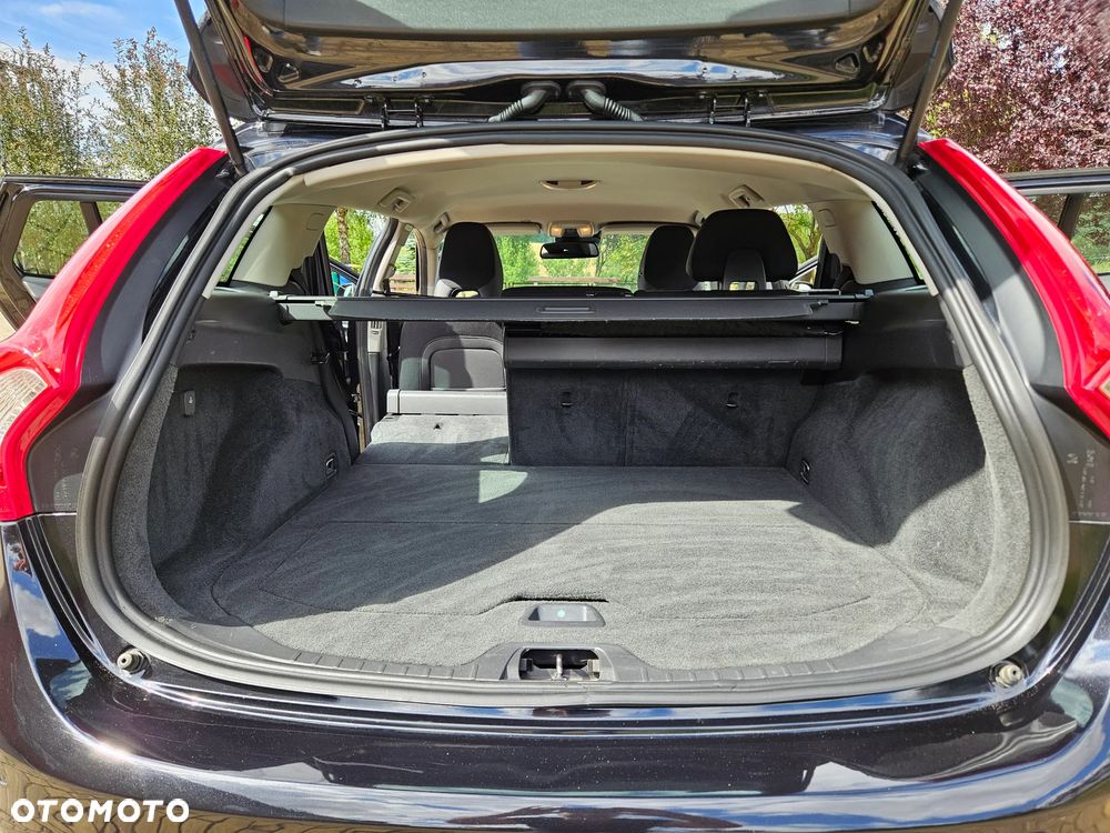 Volvo V60 D2 Kinetic - 25