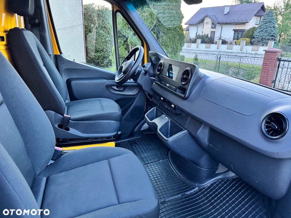 Mercedes-Benz 314 - 10