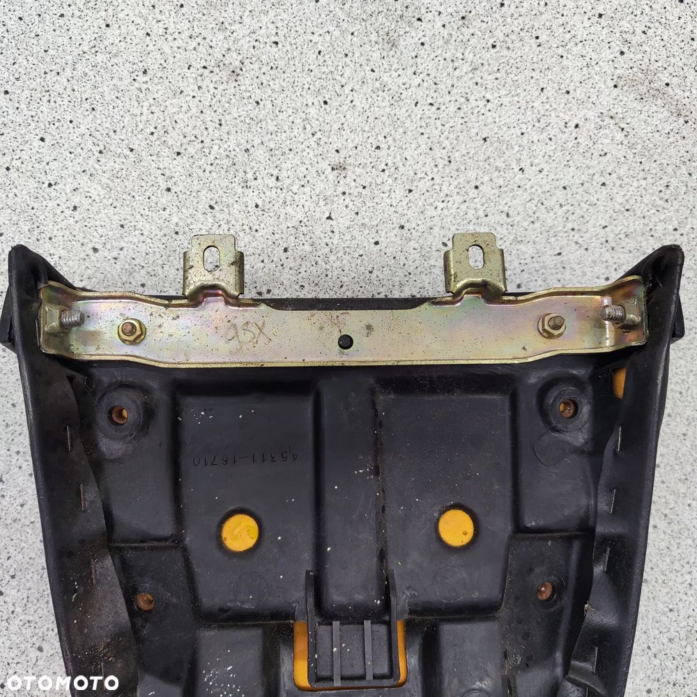 Kanapa, fotel tył, siedzenie pasażera Suzuki RG 250 RG250 - 9
