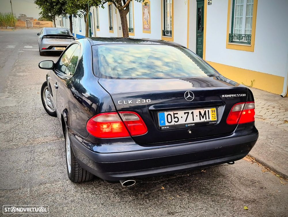 Mercedes-Benz CLK 230 - 5