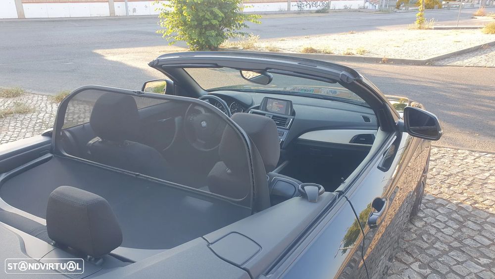 BMW 218 i Cabrio Advantage - 12