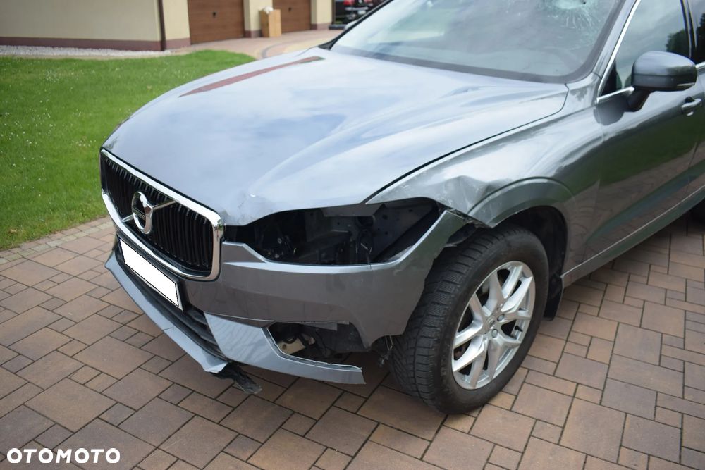 Volvo XC 60 B4 D Momentum Pro - 9