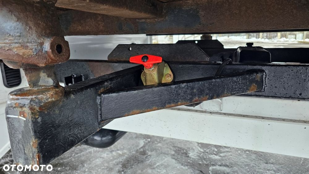 Mercedes-Benz SPRINTER WYWROTKA - 30