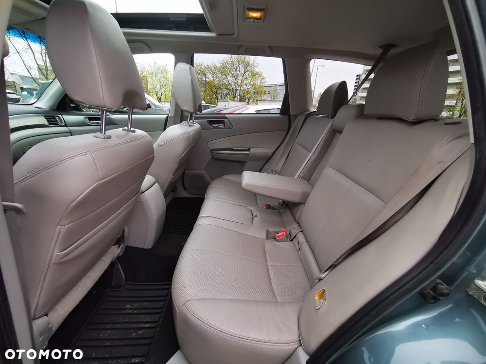 Subaru Forester 2.5 X Limited - 11