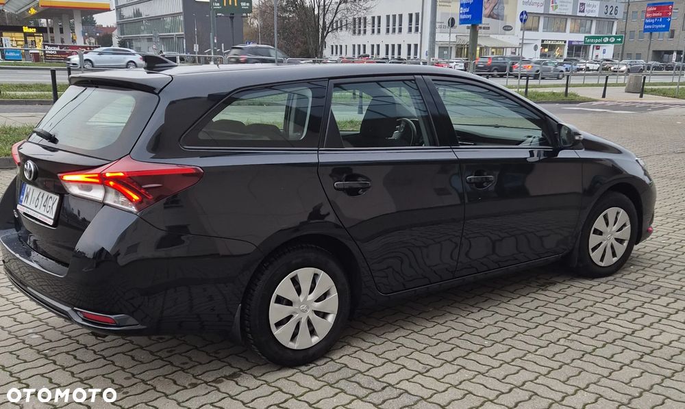 Toyota Auris 1.6 Active - 5