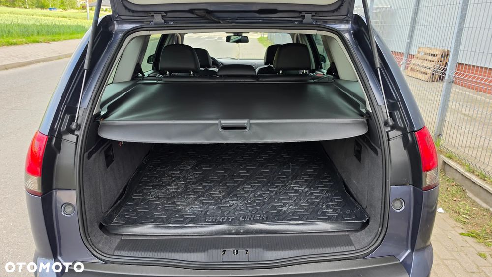 Opel Vectra 1.9 CDTI Cosmo - 10
