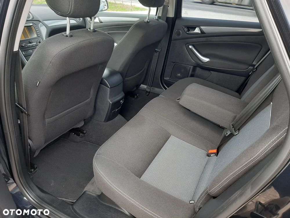 Ford Mondeo 1.6 TDCi Titanium - 15