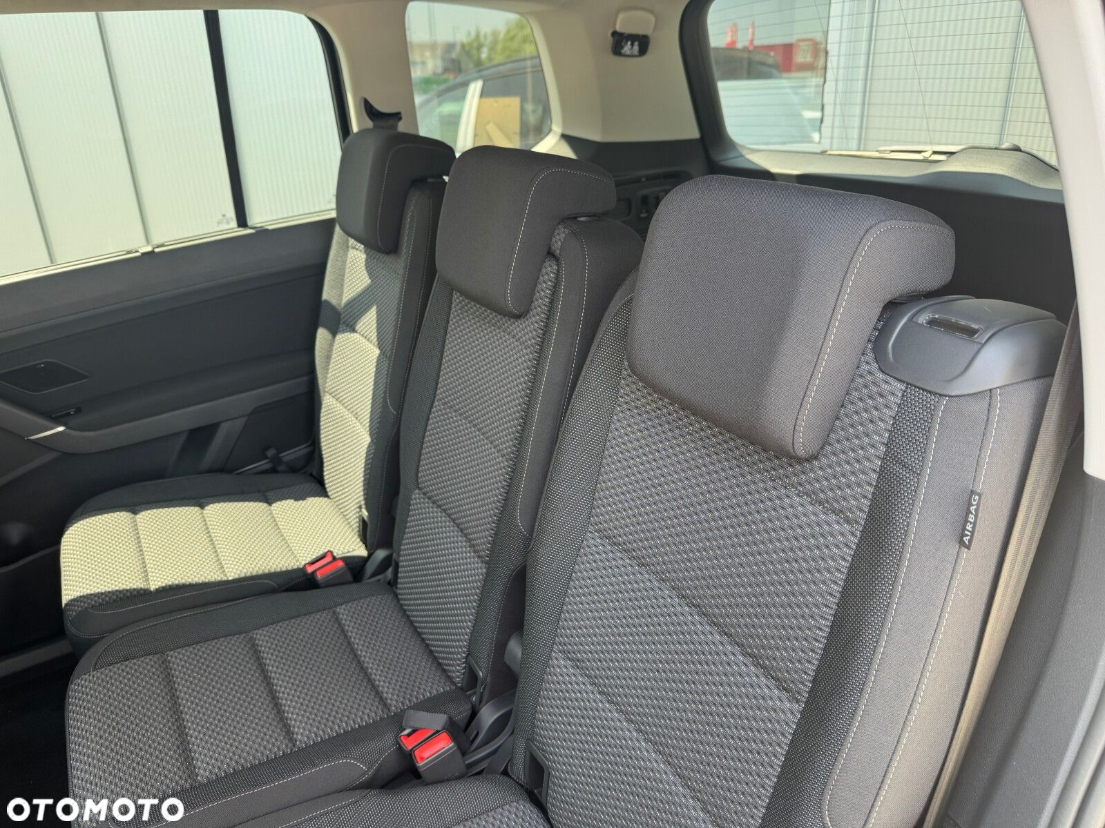 Volkswagen Touran 1.5 TSI EVO Comfortline Plus DSG - 16