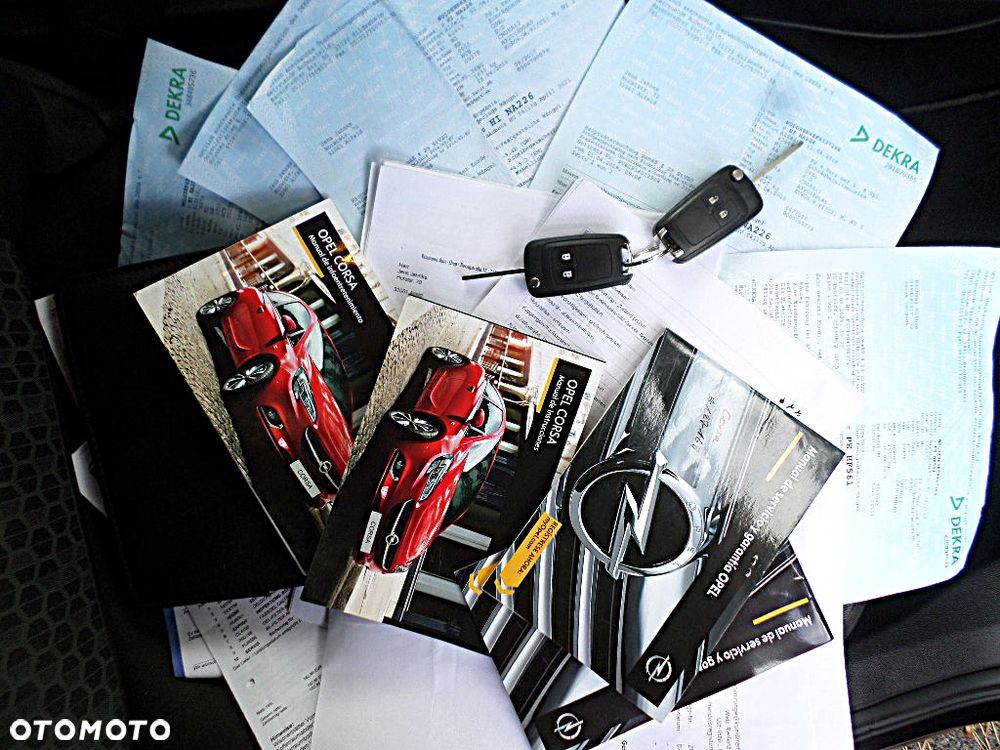 Opel Corsa 1.4 Enjoy - 32