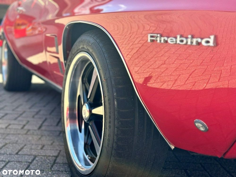 Pontiac Firebird - 17