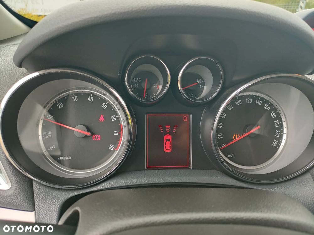 Opel Mokka 1.4 T Cosmo S&S EU6 - 26