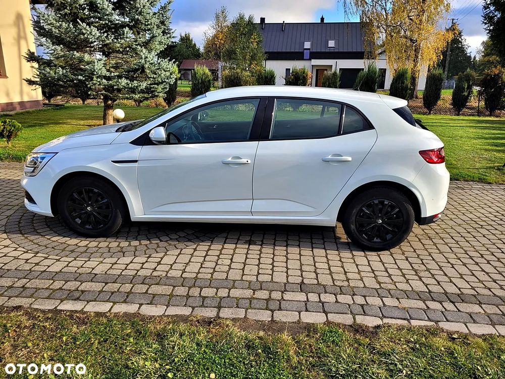Renault Megane TCe 115 GPF LIFE - 10