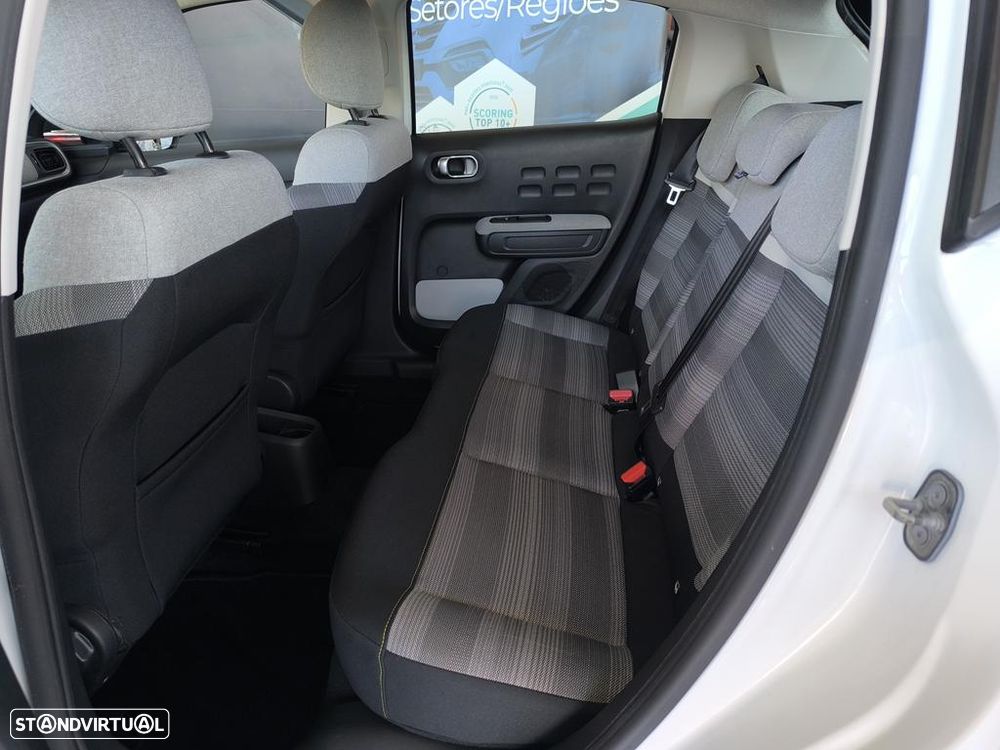Citroën C3 1.2 PureTech Shine - 28