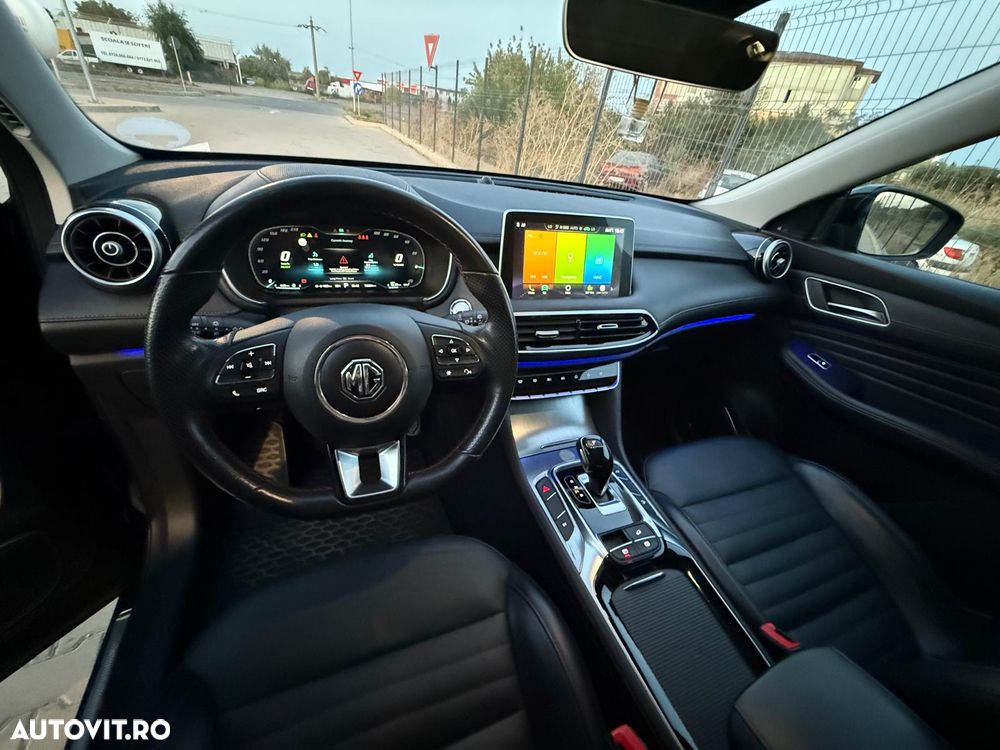 MG EHS 1.5 T-GDi AT PHEV Exclusive - 1