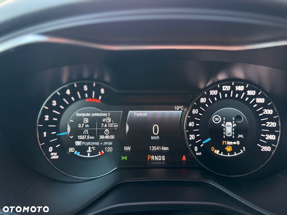 Ford Mondeo - 29