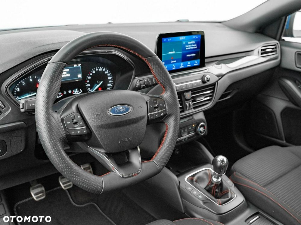 Ford Focus 1.0 EcoBoost ST-Line - 7